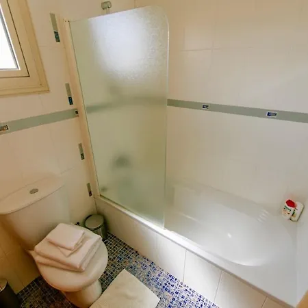 וילה Blue Water Village 25 פאראלימני